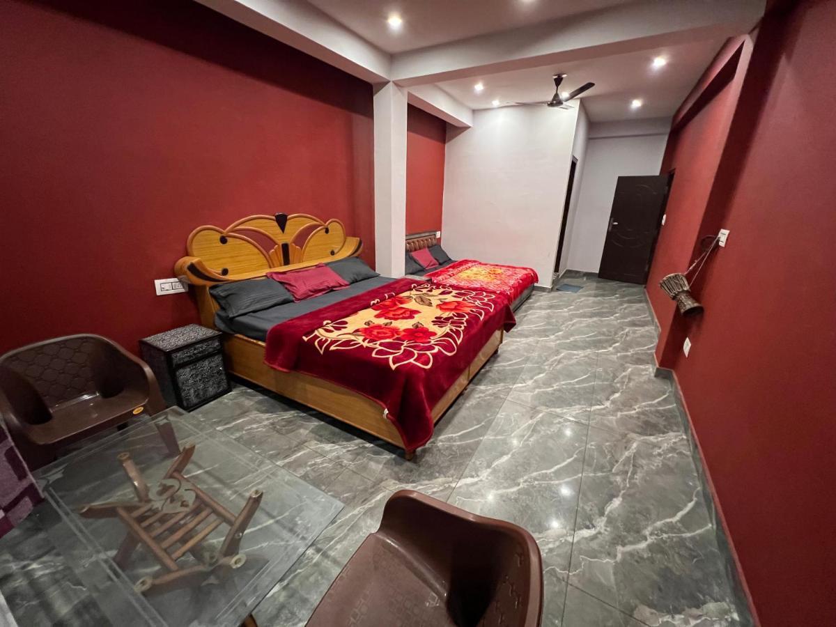 Shanti Cafe & Hostels Kasol Exteriör bild