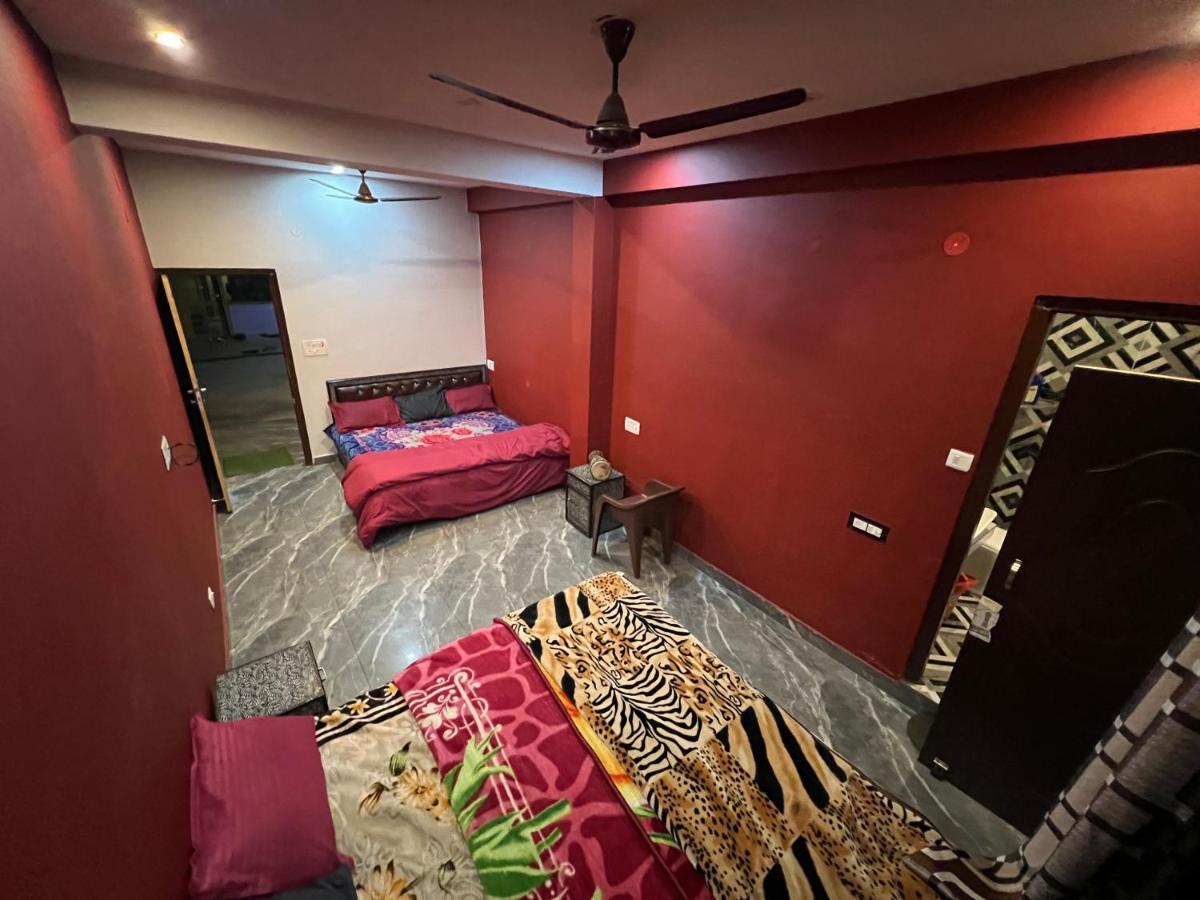 Shanti Cafe & Hostels Kasol Exteriör bild