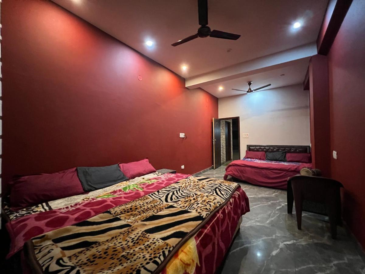 Shanti Cafe & Hostels Kasol Exteriör bild